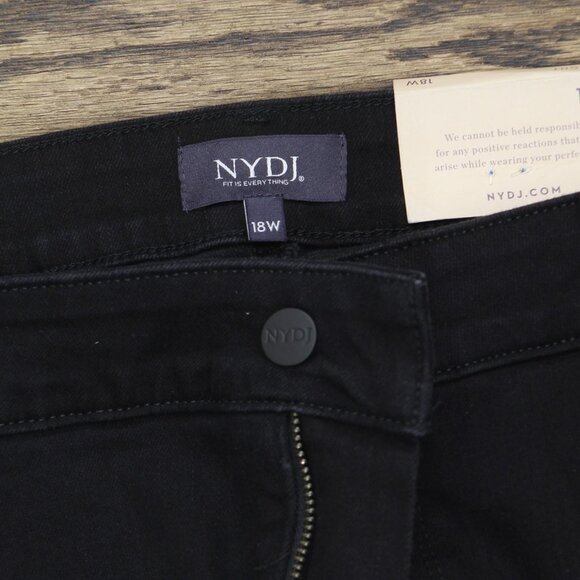 NWT NYDJ Womens Plus Size Marilyn Straight Ankle Jeans WBDMMS2299 Black 18W - Picture 7 of 9